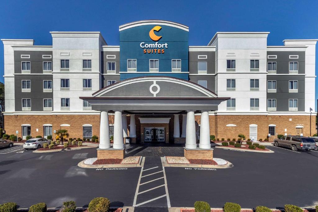 Comfort Suites Florence I-95 Main image 1